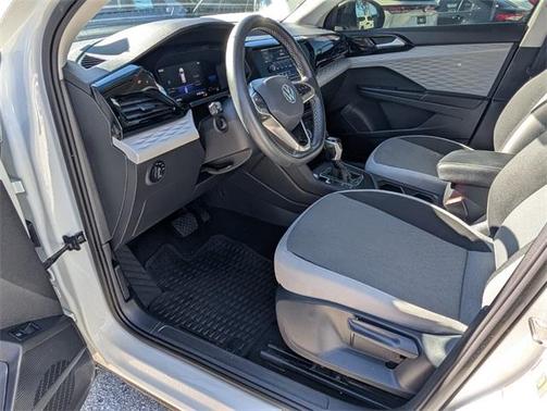 2022 Volkswagen Taos 1.5T S