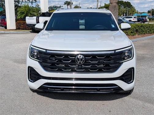 2024 Volkswagen Atlas Cross Sport 2.0T SEL Premium R-Line