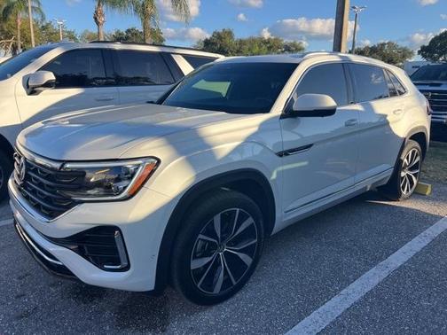 2024 Volkswagen Atlas Cross Sport 2.0T SEL Premium R-Line