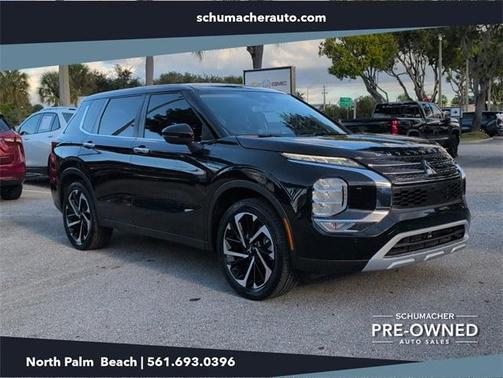 2023 Mitsubishi Outlander 