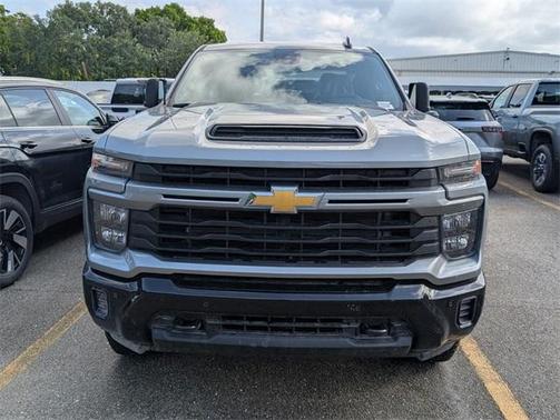 2025 Chevrolet Silverado 2500 Custom
