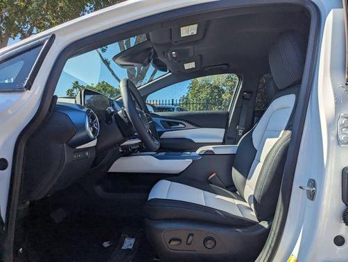 2026 Chevrolet Equinox EV LT 2