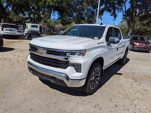 2025 Chevrolet Silverado 1500 LT