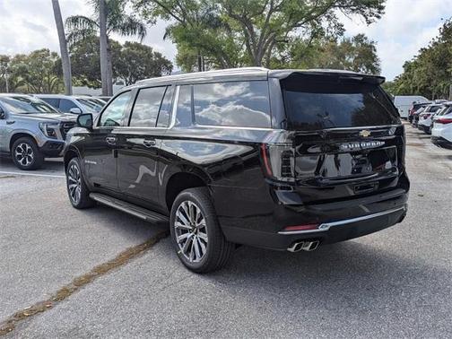2025 Chevrolet Suburban High Country