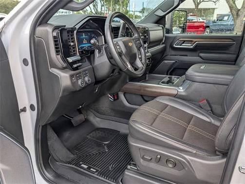 2024 Chevrolet Silverado 3500 High Country