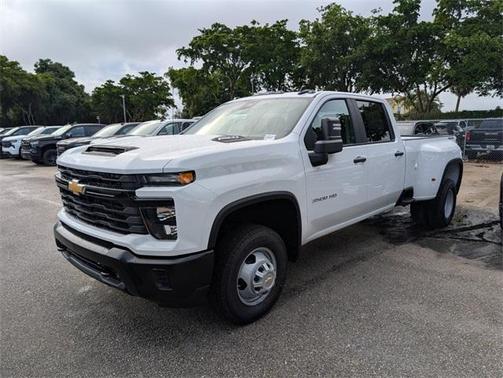 2026 Chevrolet Silverado 3500 WT