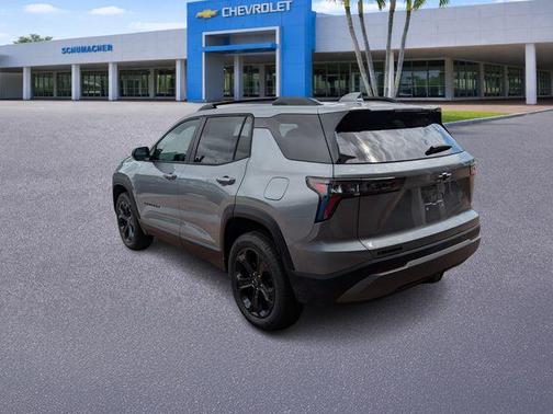Sterling Gray Metallic 2026 Chevrolet Equinox LT