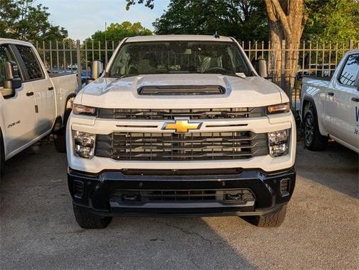 2025 Chevrolet Silverado 2500 Custom