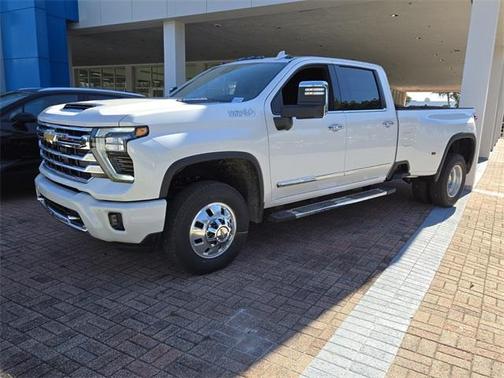 2025 Chevrolet Silverado 3500 High Country