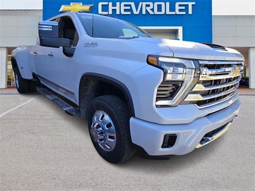 2025 Chevrolet Silverado 3500 High Country