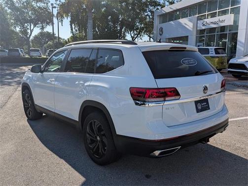 2023 Volkswagen Atlas 3.6L SE w/Technology