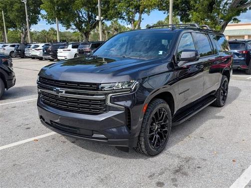2022 Chevrolet Suburban RST