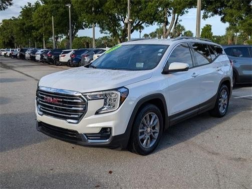 2022 GMC Terrain SLT