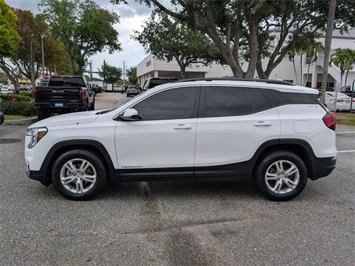 2022 GMC Terrain SLE