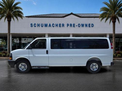 Summit White 2025 Chevrolet Express 3500 LS