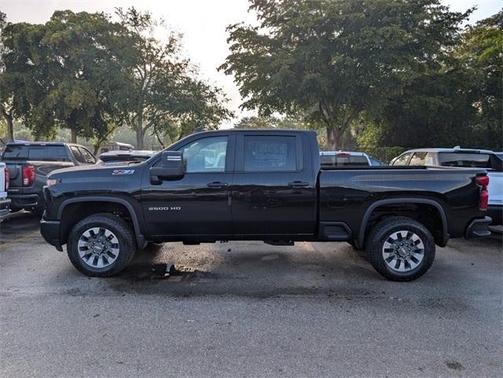 2025 Chevrolet Silverado 2500 Custom