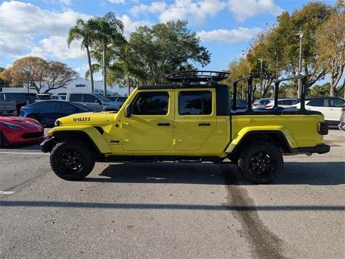 2023 Jeep Gladiator Sport