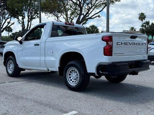2023 Chevrolet Silverado 1500 WT