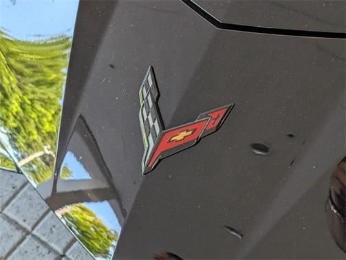2025 Chevrolet Corvette Stingray w/2LT