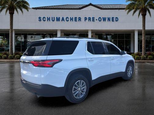 Summit White 2023 Chevrolet Traverse LT Cloth