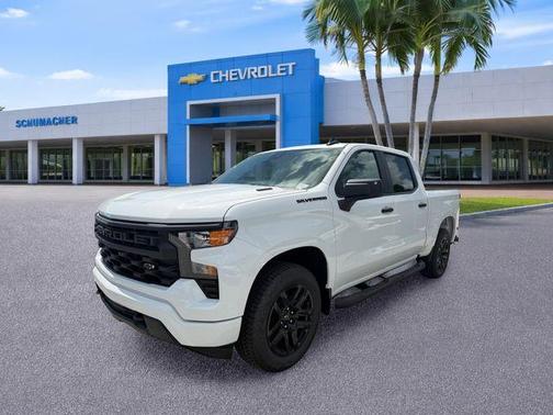 Summit White 2026 Chevrolet Silverado 1500 Custom
