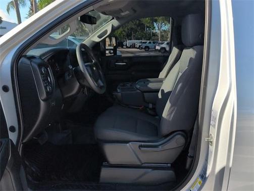 2023 Chevrolet Silverado 3500 WT