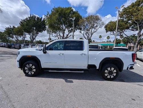 2024 GMC Sierra 2500 Denali