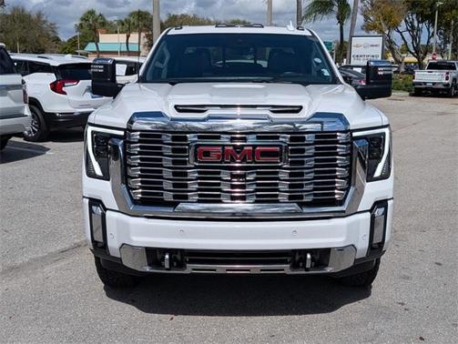2024 GMC Sierra 2500 Denali