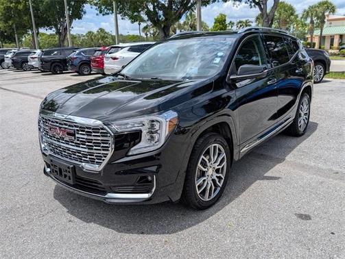 2023 GMC Terrain Denali