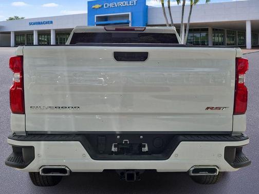 Summit White 2026 Chevrolet Silverado 1500 RST