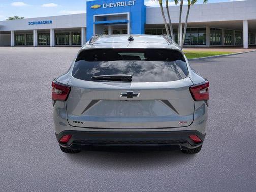 Sterling Gray Metallic 2026 Chevrolet Trax 2RS