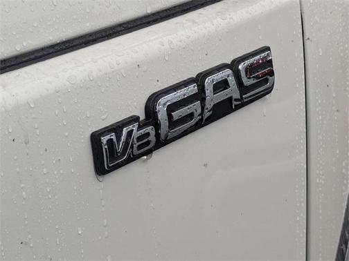2025 Chevrolet Express 3500