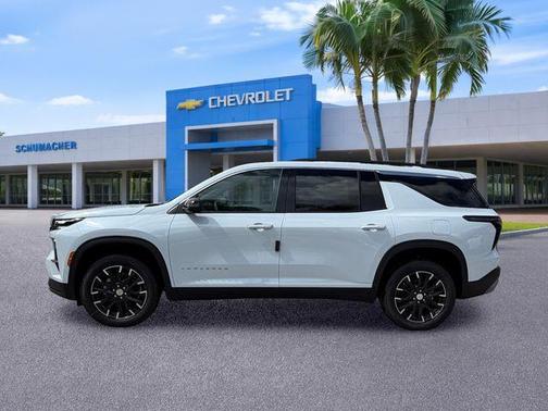 Polar White 2026 Chevrolet Traverse LT
