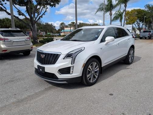 2020 Cadillac XT5 Premium Luxury