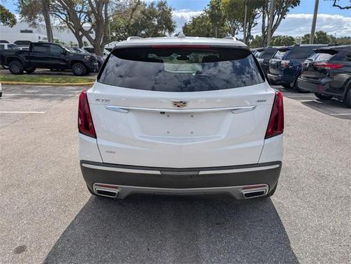 2020 Cadillac XT5 Premium Luxury