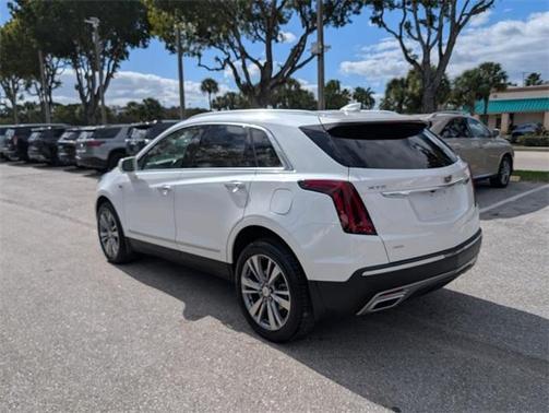 2020 Cadillac XT5 Premium Luxury