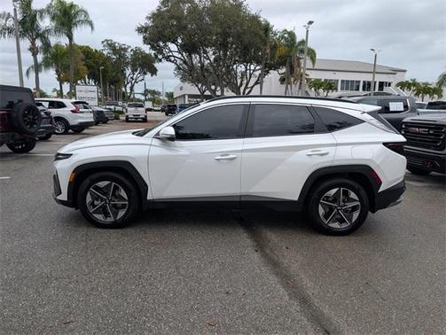 2025 Hyundai TUCSON SEL Convenience