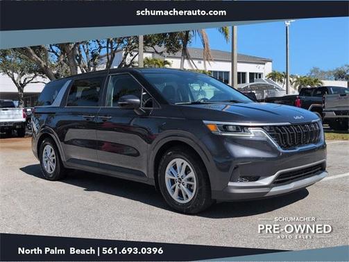 2023 Kia Carnival LX