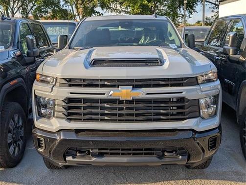 2025 Chevrolet Silverado 2500 Custom