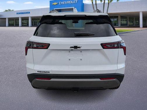 Summit White 2026 Chevrolet Equinox LT