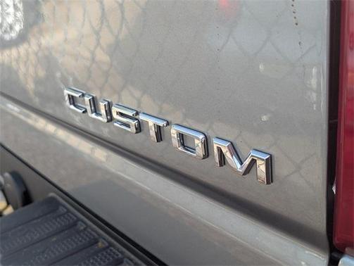 2025 Chevrolet Silverado 2500 Custom