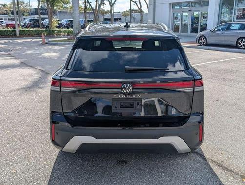 2025 Volkswagen Tiguan 2.0T S