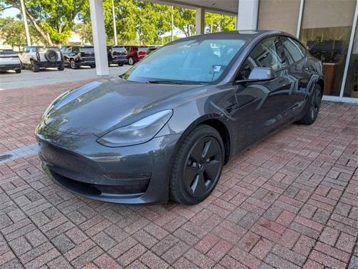 2023 Tesla Model 3 Base