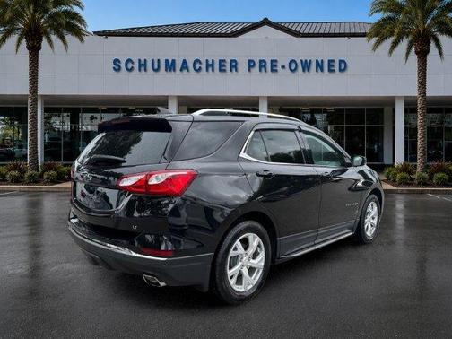 Mosaic Black Metallic 2020 Chevrolet Equinox 2LT