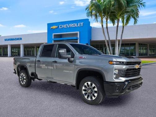 Sterling Gray Metallic 2026 Chevrolet Silverado 2500 Custom