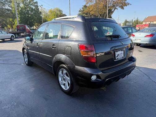 2004 Pontiac Vibe Base