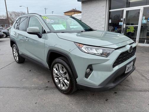 2021 Toyota RAV4 XLE Premium