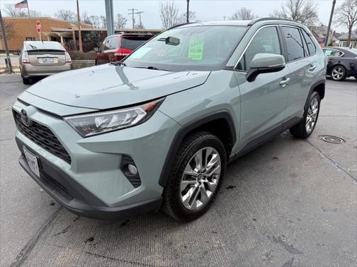 2021 Toyota RAV4 XLE Premium