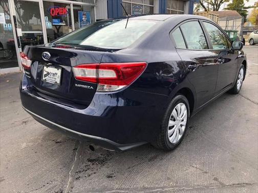2019 Subaru Impreza 2.0i