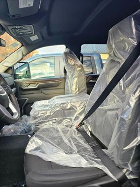 2026 GMC Sierra 2500 SLE